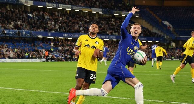 FBL-ENG-LCUP-CHELSEA-LEEDS